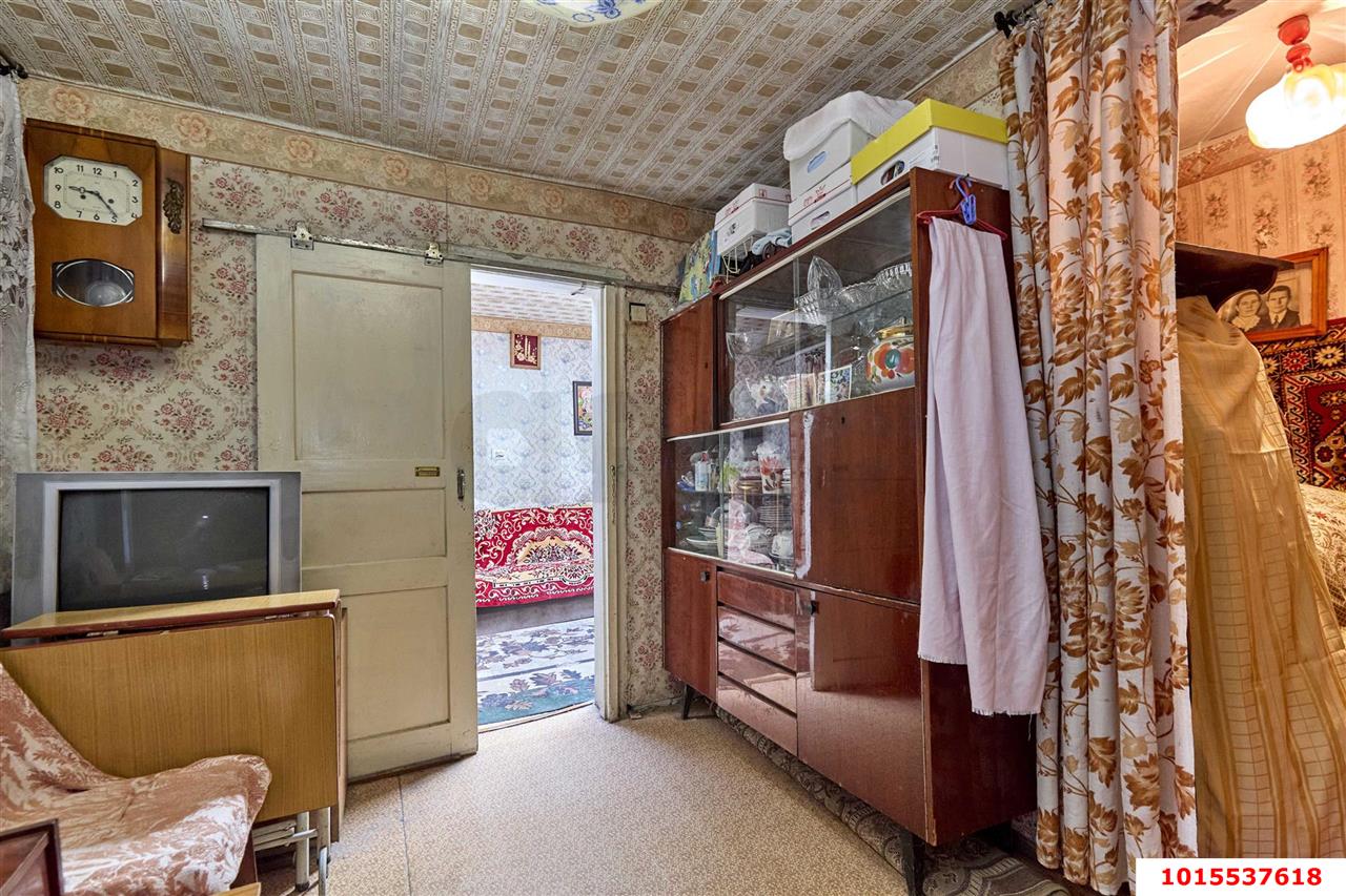 Фото №4: Дом 52&nbsp;м² + 1&nbsp;сот., 1&nbsp;эт. - Краснодар, Западный внутригородской округ, мкр. Центральный, ул. Октябрьская, 141