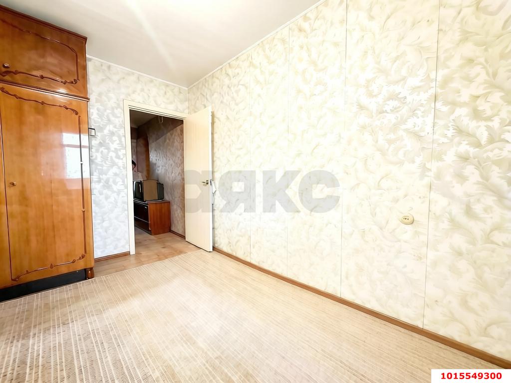 Фото №7: 3-комнатная квартира 70&nbsp;м², 8/9&nbsp;эт. - Краснодар, Карасунский внутригородской округ, мкр. Гидростроителей, ул. имени Игнатова, 12
