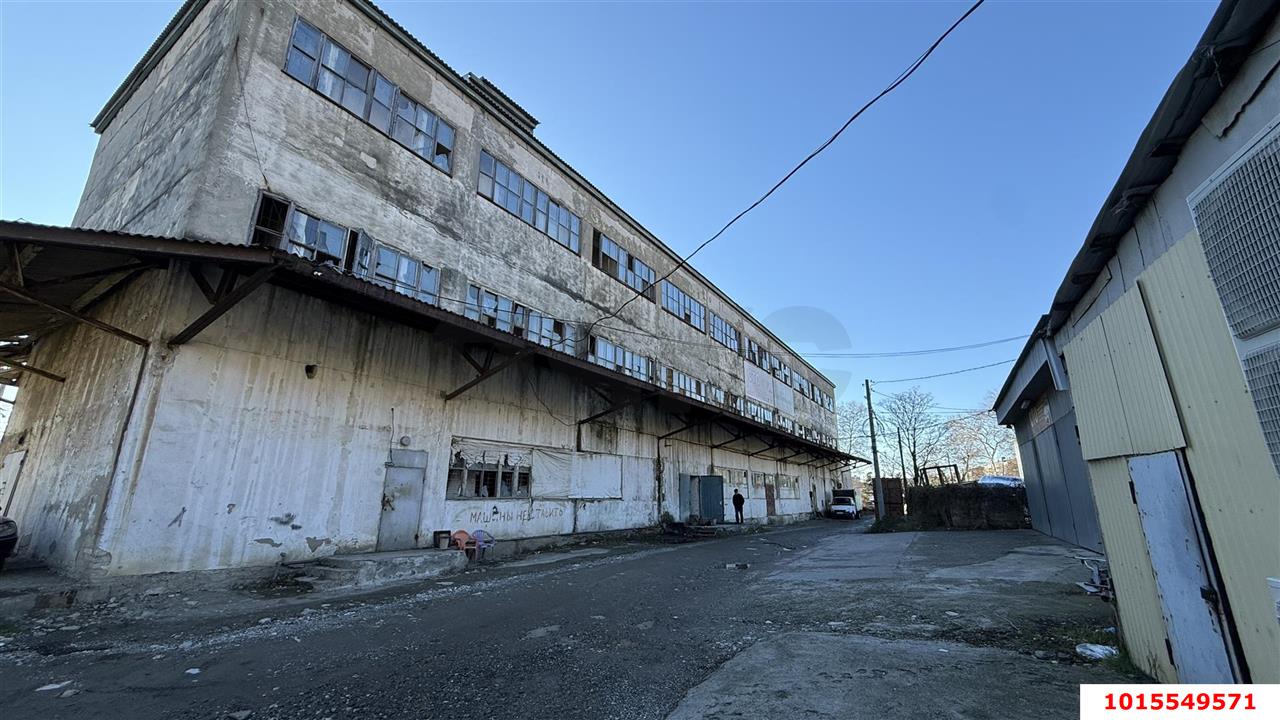 Фото №1: Коммерция 1931&nbsp;м², 3&nbsp;эт. - Туапсе