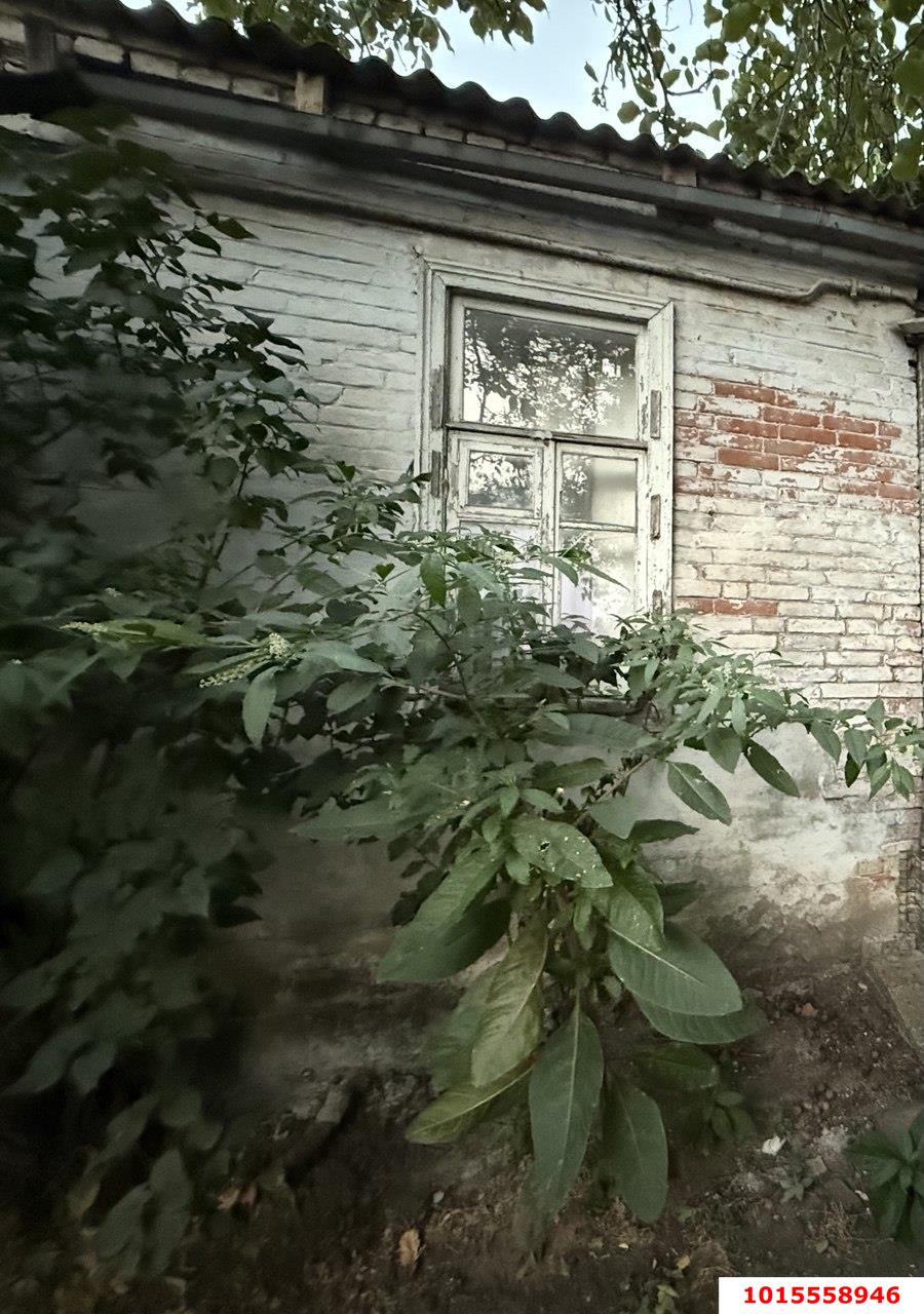 Фото №1: 1-комнатная квартира 15&nbsp;м², 1/1&nbsp;эт. - Краснодар, Центральный внутригородской округ, мкр. Центральный, ул. Митрофана Седина, 73