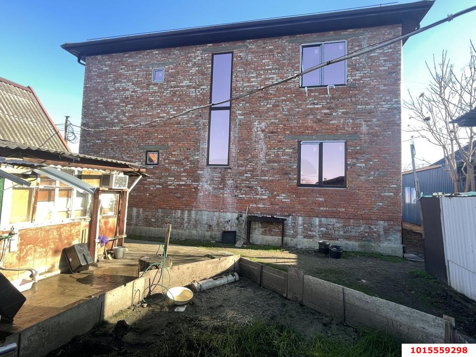Фото №6: Дом 280&nbsp;м² + 6&nbsp;сот., 2&nbsp;эт. - Берёзовый, мкр. Прикубанский внутригородской округ, ул. Новосельская, 69