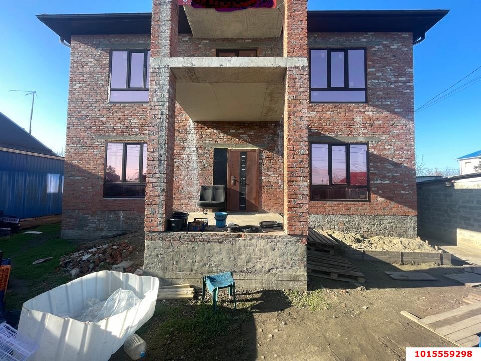 Фото №2: Дом 280&nbsp;м² + 6&nbsp;сот., 2&nbsp;эт. - Берёзовый, мкр. Прикубанский внутригородской округ, ул. Новосельская, 69