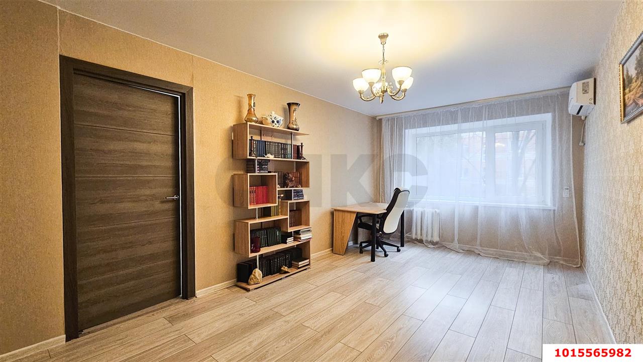 Фото №5: 3-комнатная квартира 62&nbsp;м², 2/5&nbsp;эт. - Краснодар, Прикубанский внутригородской округ, мкр. Славянский, ул. имени Толбухина, 89
