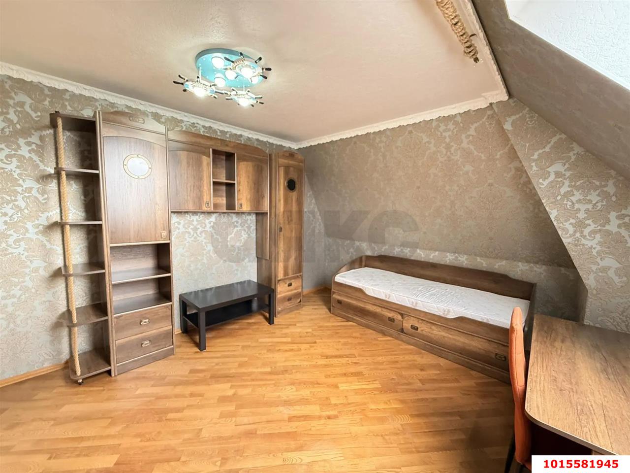 Фото №9: 5+-комнатная квартира 143&nbsp;м², 5/5&nbsp;эт. - Краснодар, Прикубанский внутригородской округ, мкр. Краевая Клиническая Больница, ул. 1 Мая, 286/1