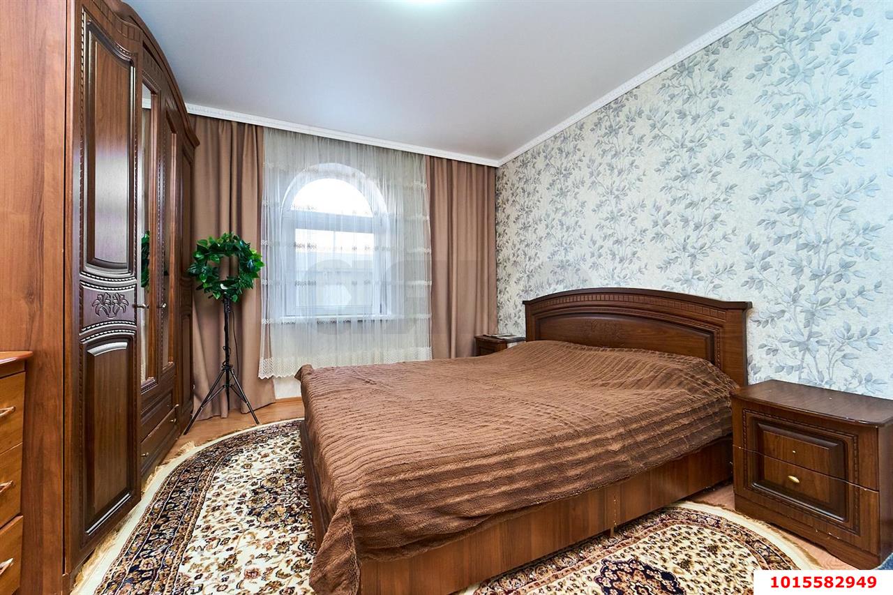 Фото №10: Дом 214&nbsp;м² + 6&nbsp;сот., 2&nbsp;эт. - Механизатор, Прикубанский внутригородской округ, мкр. Южный массив, ул. Абрикосовая