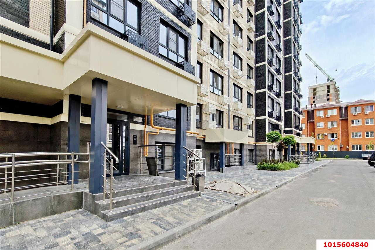 Фото №2: 1-комнатная квартира 35&nbsp;м², 9/10&nbsp;эт. - Яблоновский, мкр. жилой комплекс Портрет, ул. Луговая, 7А