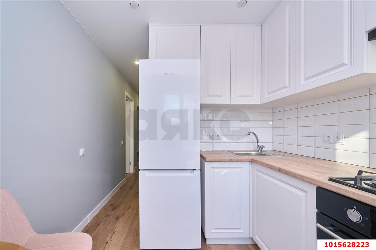 Фото №8: 1-комнатная квартира 30&nbsp;м², 2/5&nbsp;эт. - Краснодар, Центральный внутригородской округ, Покровка, мкр. Центральный, ул. Карасунская набережная, 83