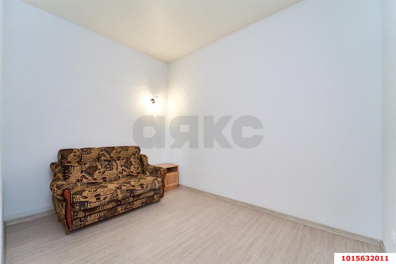 Фото №4: 1-комнатная квартира 52&nbsp;м², 3/7&nbsp;эт. - Краснодар, Прикубанский внутригородской округ, мкр. Восточно-Кругликовский, ул. Черкасская, 57