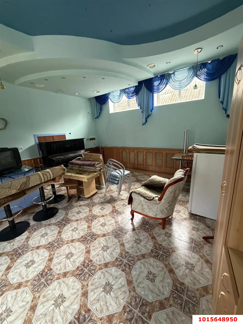 Фото №6: Офисное помещение 300&nbsp;м², 1/2&nbsp;эт. - Краснодар, Западный внутригородской округ, Кожзавод, мкр. Фестивальный, ул. Карла Маркса, 39
