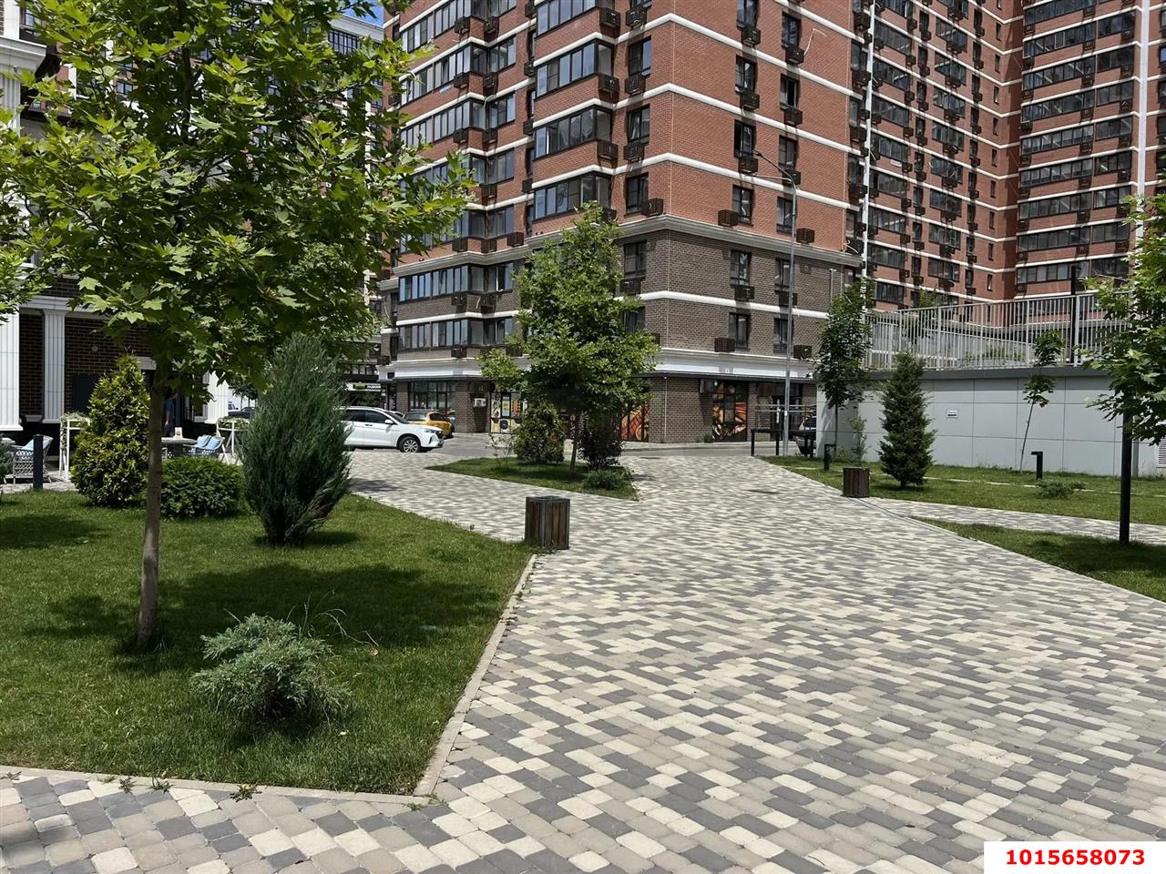Фото №5: Торговое помещение 77&nbsp;м², 1/16&nbsp;эт. - Краснодар, Прикубанский внутригородской округ, мкр. жилой комплекс Самолёт-2, ул. Западный Обход, 57к3