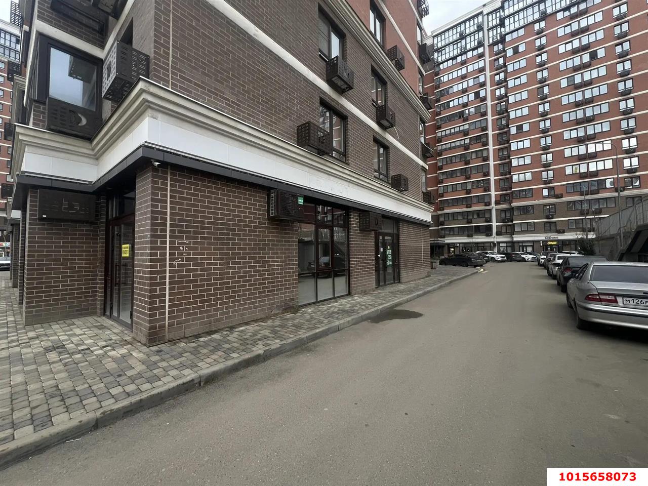 Фото №6: Торговое помещение 77&nbsp;м², 1/16&nbsp;эт. - Краснодар, Прикубанский внутригородской округ, мкр. жилой комплекс Самолёт-2, ул. Западный Обход, 57к3