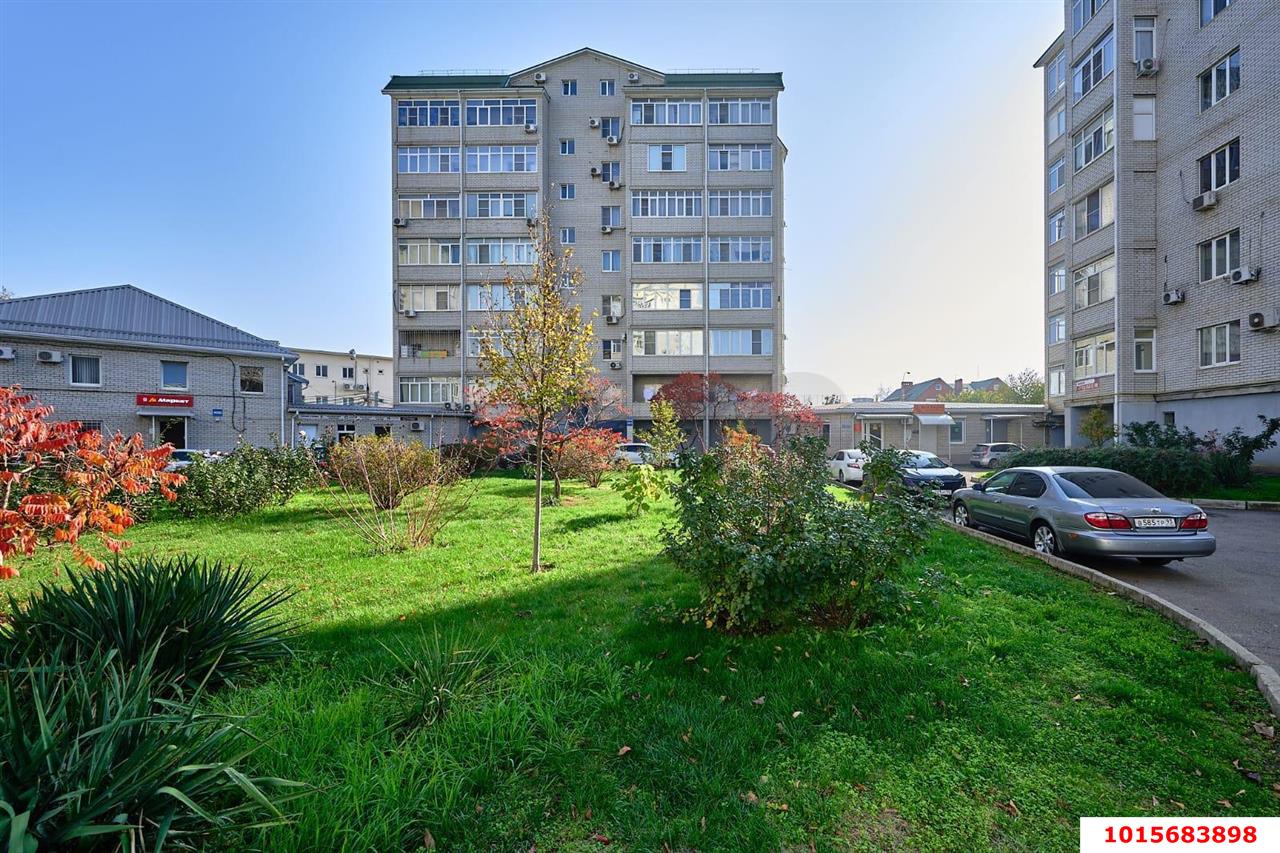 Фото №11: 2-комнатная квартира 97&nbsp;м², 6/7&nbsp;эт. - Краснодар, Прикубанский внутригородской округ, мкр. Музыкальный, ул. Аксайская, 40/1