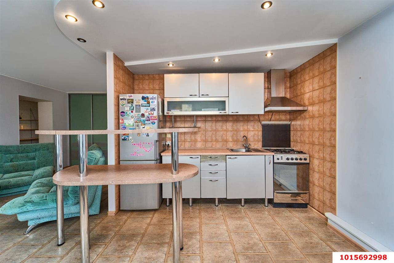 Фото №5: 4-комнатная квартира 78&nbsp;м², 9/9&nbsp;эт. - Краснодар, Карасунский внутригородской округ, мкр. Гидростроителей, ул. имени Игнатова, 10