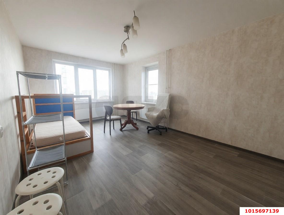 Фото №5: 2-комнатная квартира 62&nbsp;м², 14/16&nbsp;эт. - Краснодар, Прикубанский внутригородской округ, мкр. Московский, ул. Карякина, 15