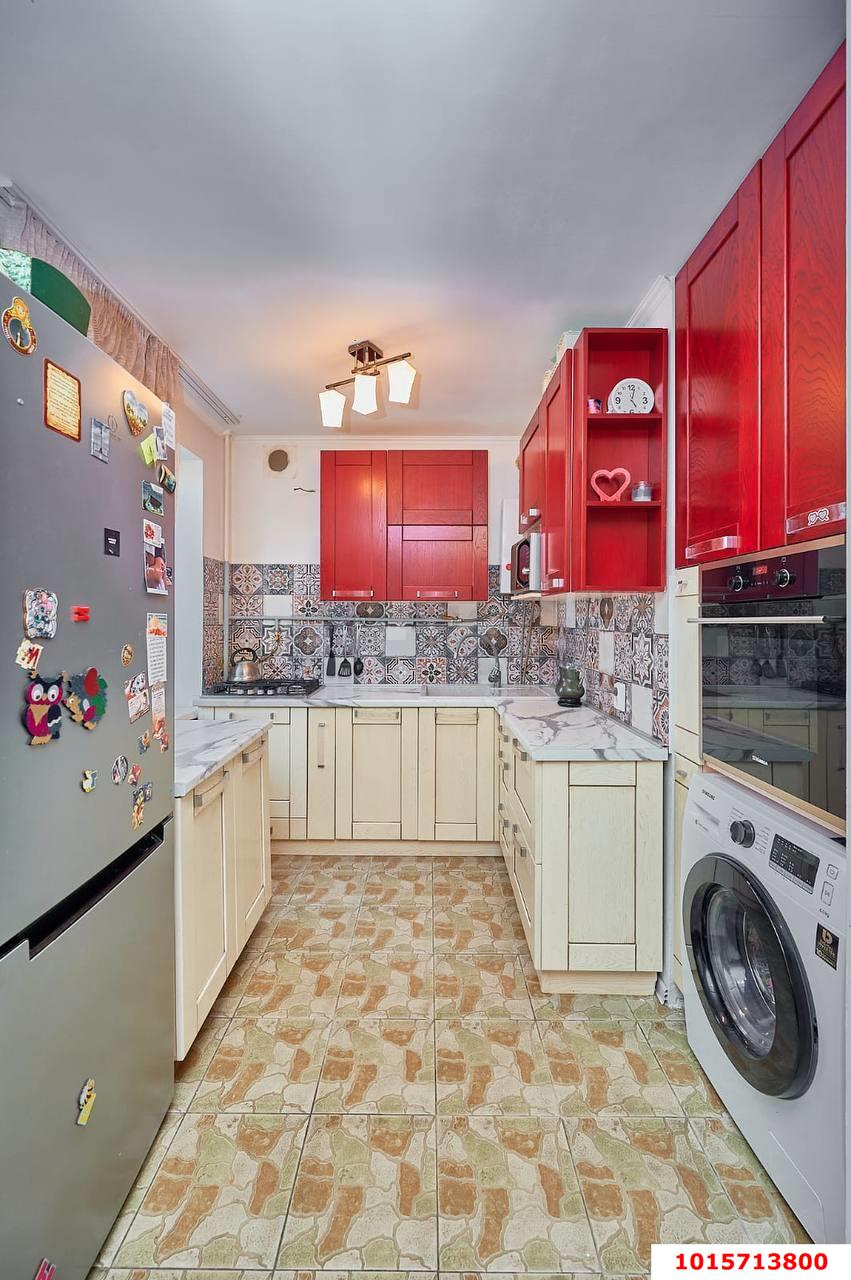 Фото №8: 3-комнатная квартира 65&nbsp;м², 3/5&nbsp;эт. - Краснодар, Прикубанский внутригородской округ, мкр. Завод Измерительных Приборов, ул. Карякина, 14