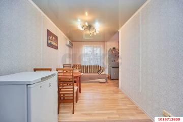 Фото №1: 3-комнатная квартира 59 м², 3/5 эт. - Краснодар, мкр. Завод Измерительных Приборов, ул. Карякина, 14