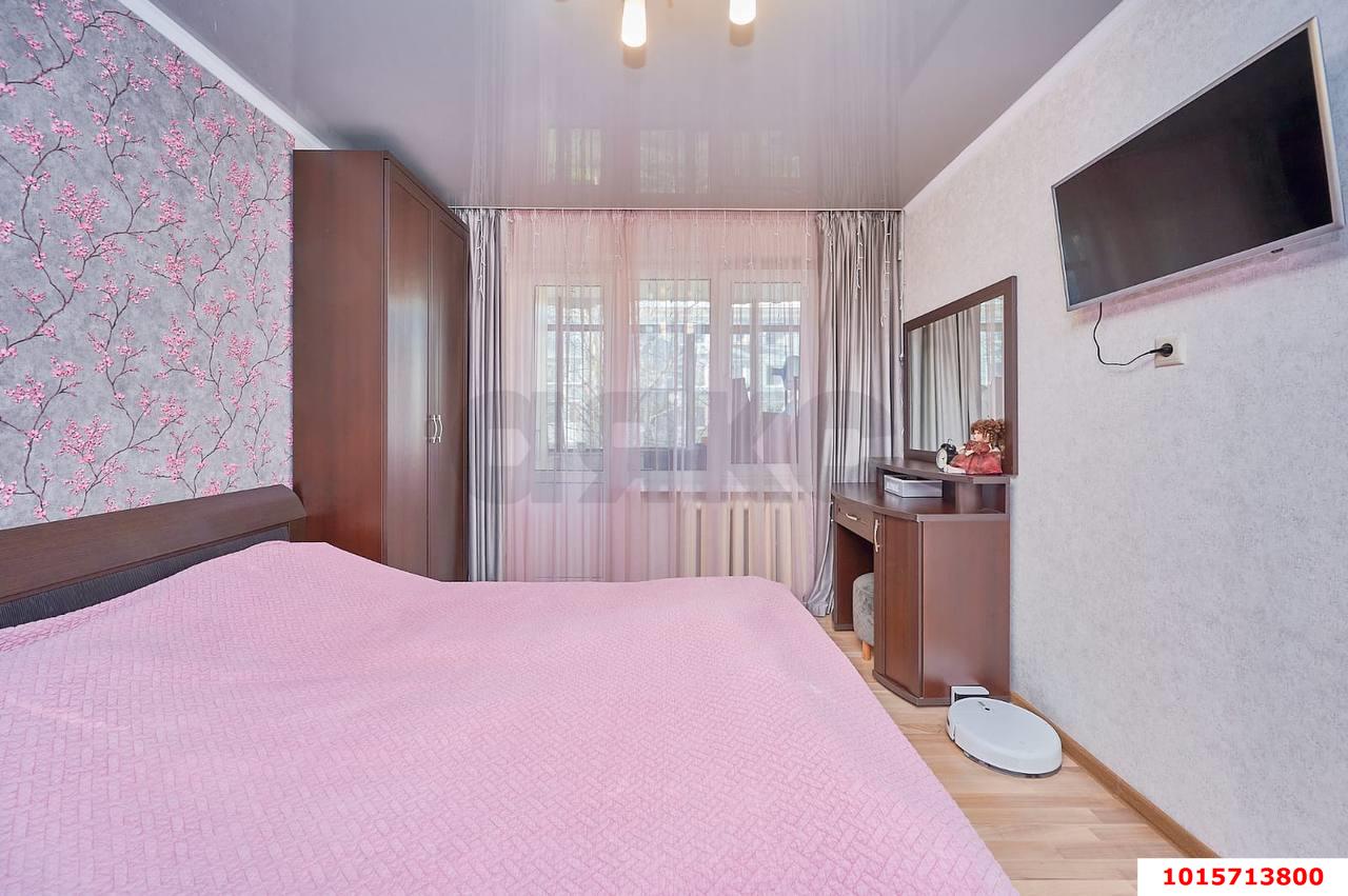 Фото №3: 3-комнатная квартира 65&nbsp;м², 3/5&nbsp;эт. - Краснодар, Прикубанский внутригородской округ, мкр. Завод Измерительных Приборов, ул. Карякина, 14
