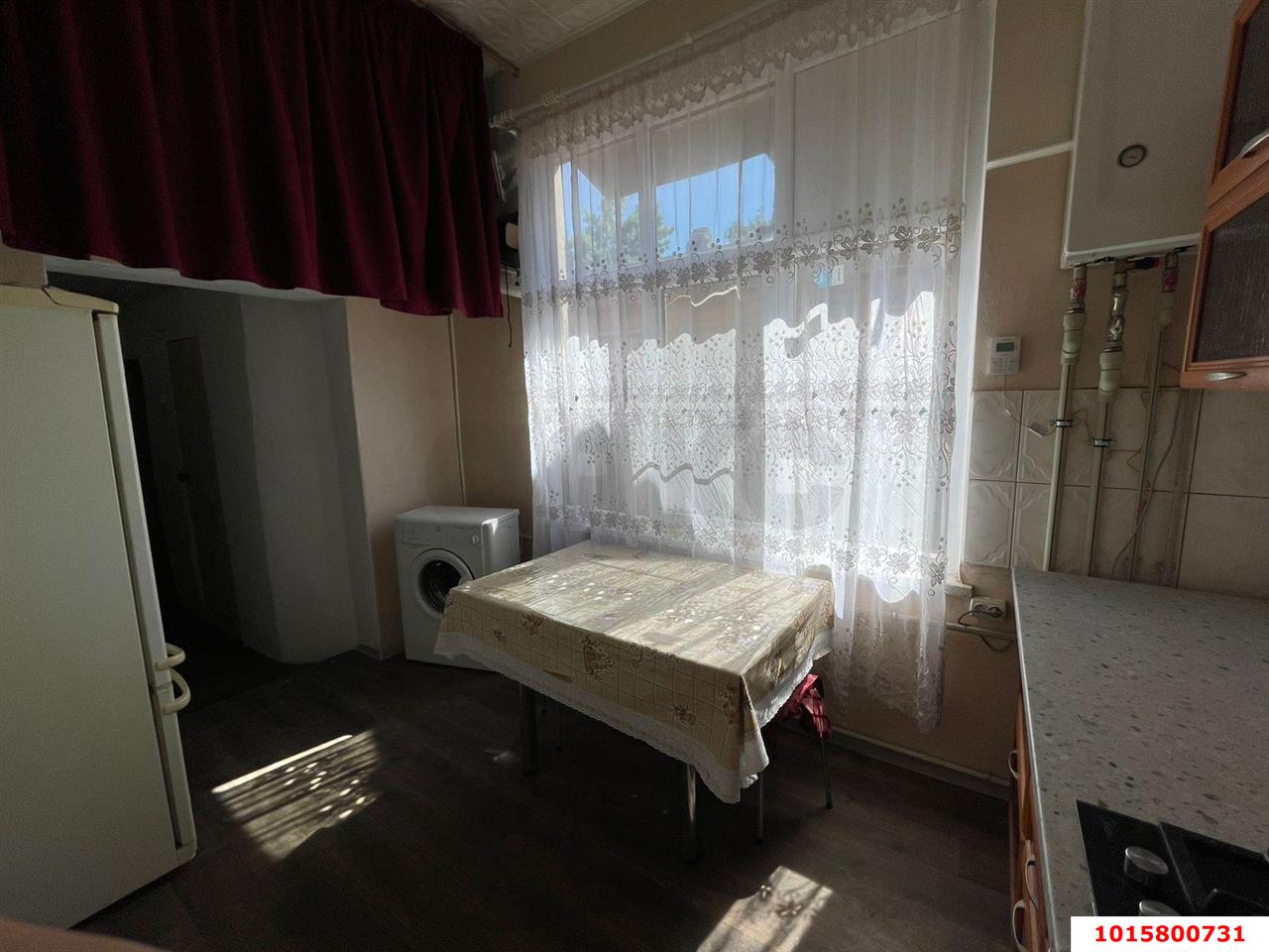 Фото №3: 1-комнатная квартира 35&nbsp;м², 1/1&nbsp;эт. - Краснодар, Центральный внутригородской округ, мкр. Центральный, ул. Митрофана Седина, 92