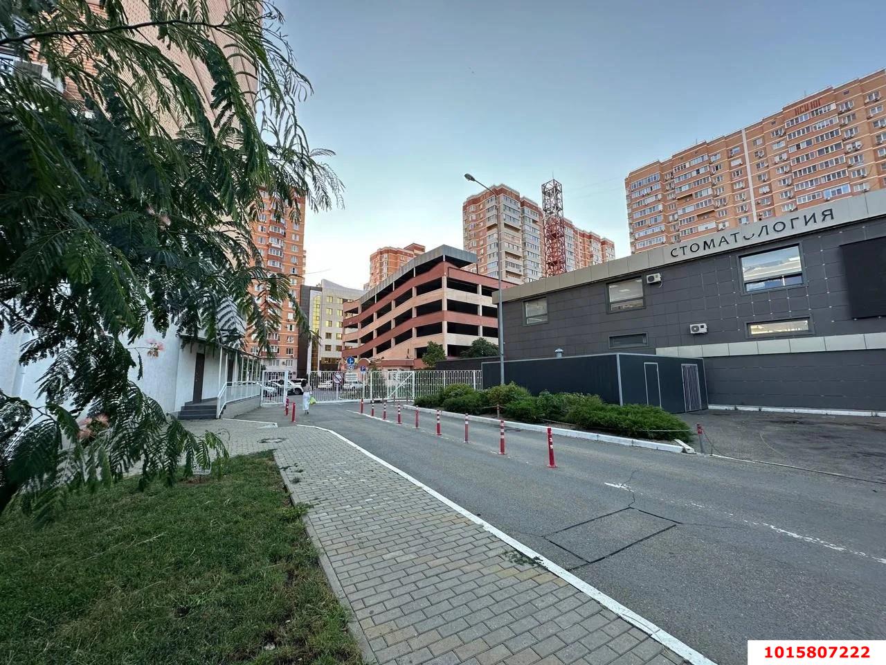 Фото №4: 3-комнатная квартира 115&nbsp;м², 13/24&nbsp;эт. - Краснодар, Западный внутригородской округ, Фестивальный, мкр. ЖК Аврора, ул. Гаражная, 67