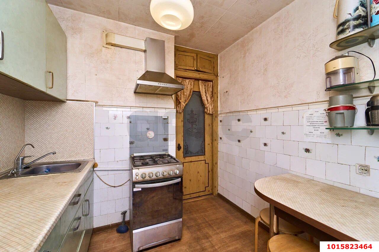 Фото №11: 2-комнатная квартира 46&nbsp;м², 5/5&nbsp;эт. - Краснодар, Западный внутригородской округ, мкр. Фестивальный, ул. Гагарина, 143