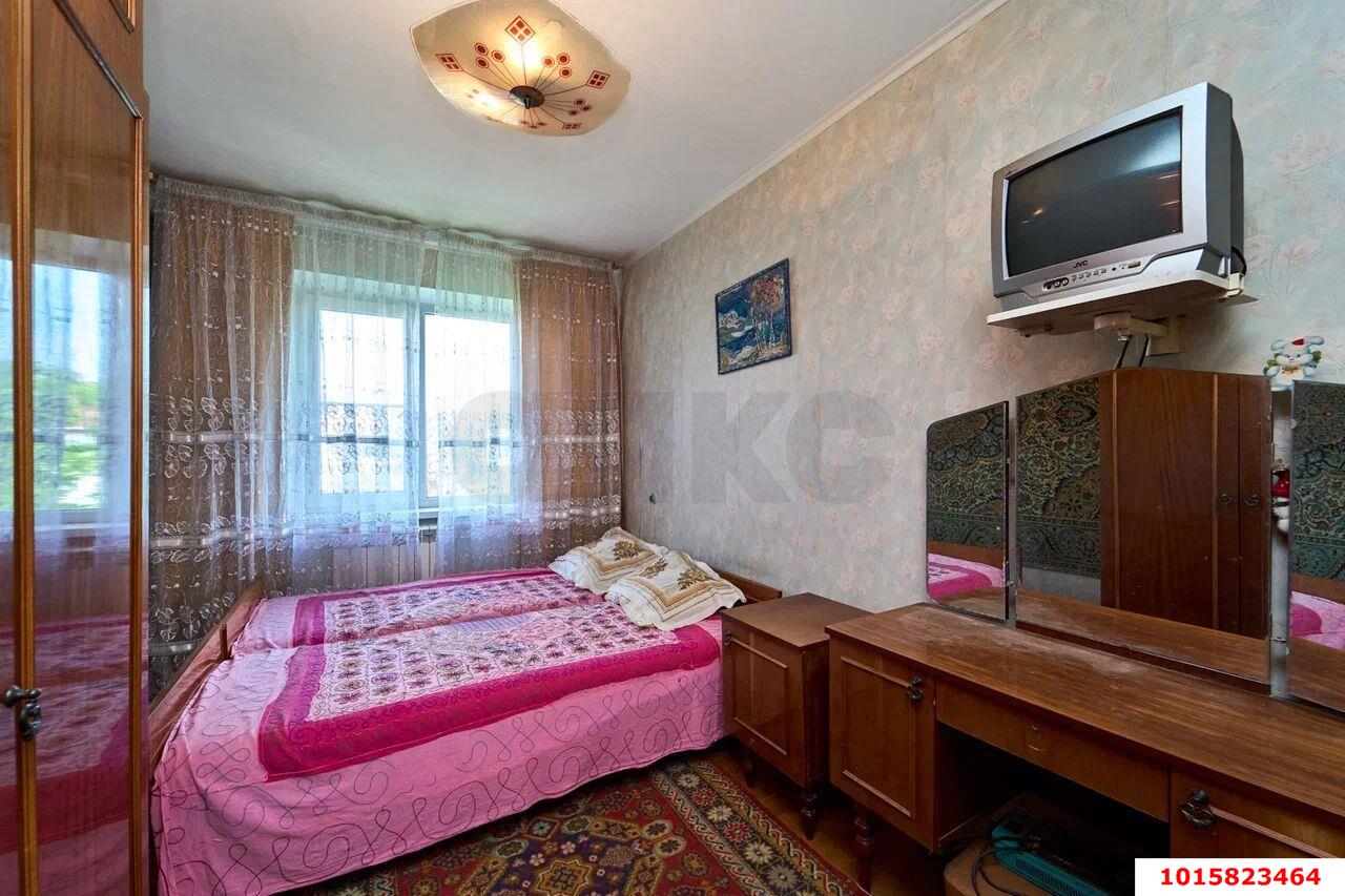 Фото №2: 2-комнатная квартира 46&nbsp;м², 5/5&nbsp;эт. - Краснодар, Западный внутригородской округ, мкр. Фестивальный, ул. Гагарина, 143