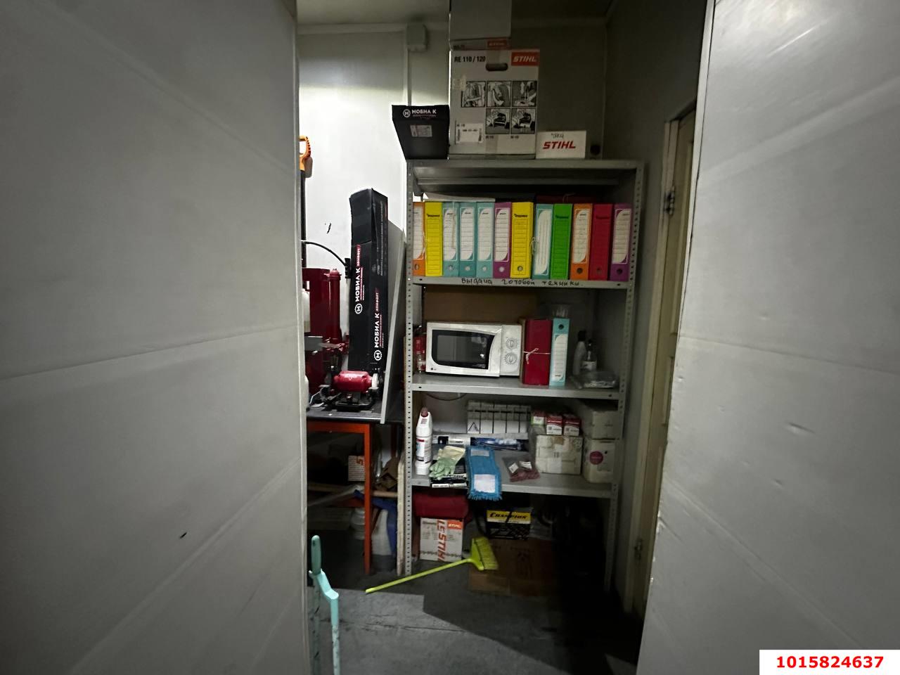 Фото №4: Торговое помещение 71&nbsp;м², 1/3&nbsp;эт. - Краснодар, мкр. Западный внутригородской округ, ул. Красных Партизан, 166