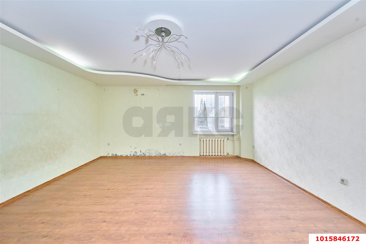 Фото №3: 2-комнатная квартира 65&nbsp;м², 1/13&nbsp;эт. - Краснодар, Центральный внутригородской округ, мкр. Дубинка, пер. Угольный, 12
