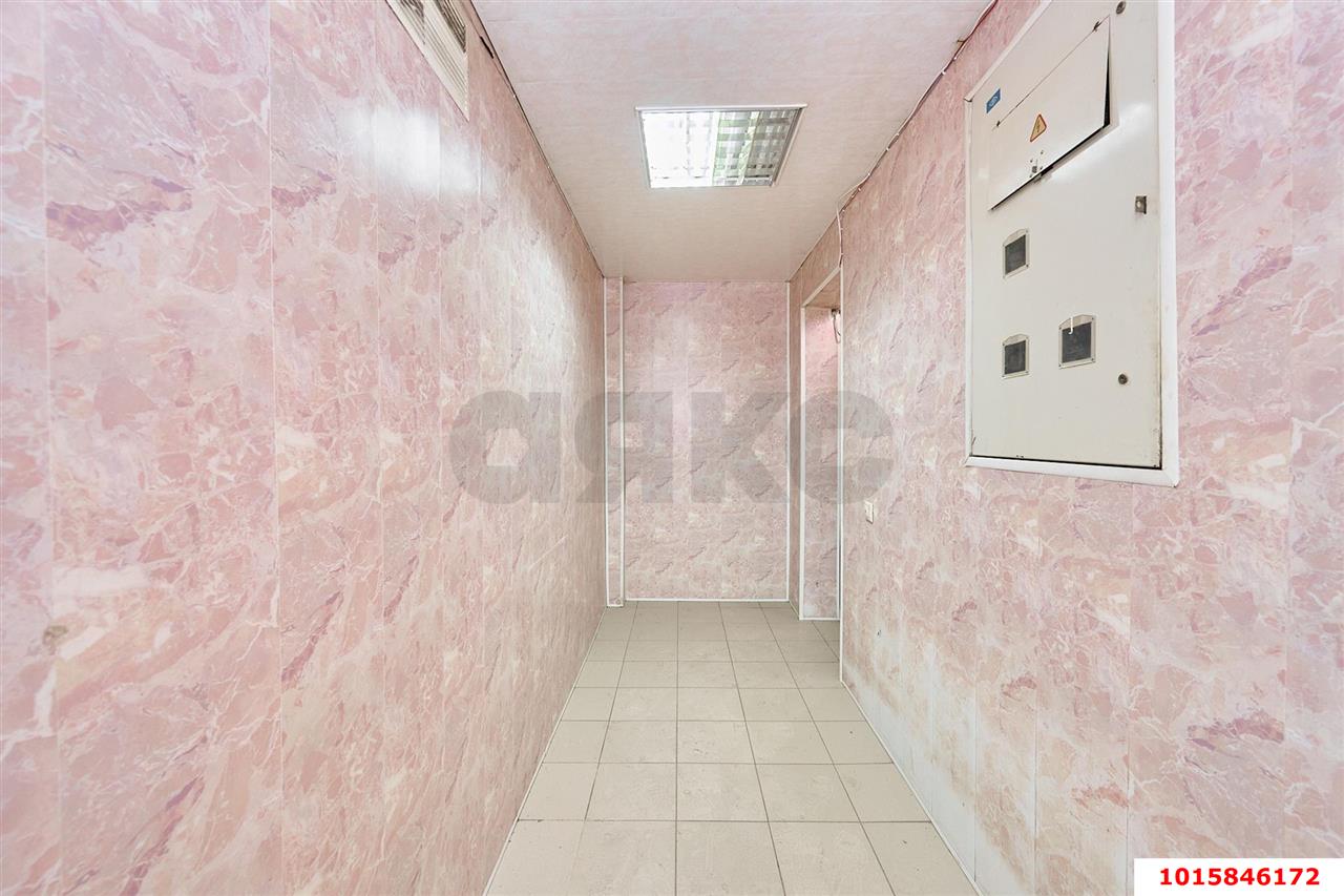 Фото №17: 2-комнатная квартира 65&nbsp;м², 1/13&nbsp;эт. - Краснодар, Центральный внутригородской округ, мкр. Дубинка, пер. Угольный, 12