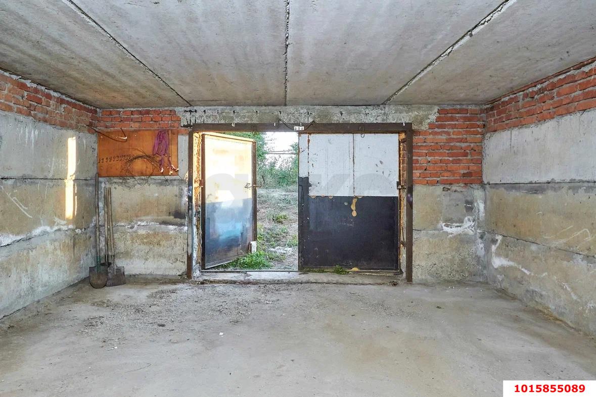 Фото №12: Дом 320&nbsp;м² + 12&nbsp;сот., 2&nbsp;эт. - Октябрьский, мкр. Прикубанский внутригородской округ, ул. Роговская, 53