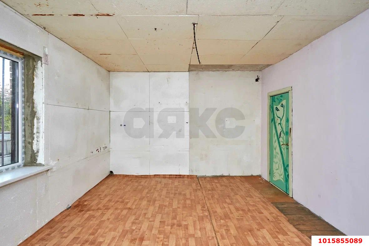 Фото №5: Дом 320&nbsp;м² + 12&nbsp;сот., 2&nbsp;эт. - Октябрьский, мкр. Прикубанский внутригородской округ, ул. Роговская, 53