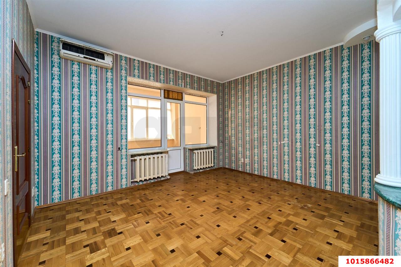 Фото №10: 5+-комнатная квартира 250&nbsp;м², 2/5&nbsp;эт. - Краснодар, мкр. Западный внутригородской округ, ул. Гагарина, 248