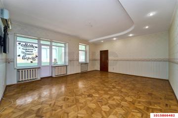 Фото №1: 5+-комнатная квартира 203&nbsp;м², 2/5&nbsp;эт. - Краснодар, мкр. Западный внутригородской округ, ул. Гагарина, 248