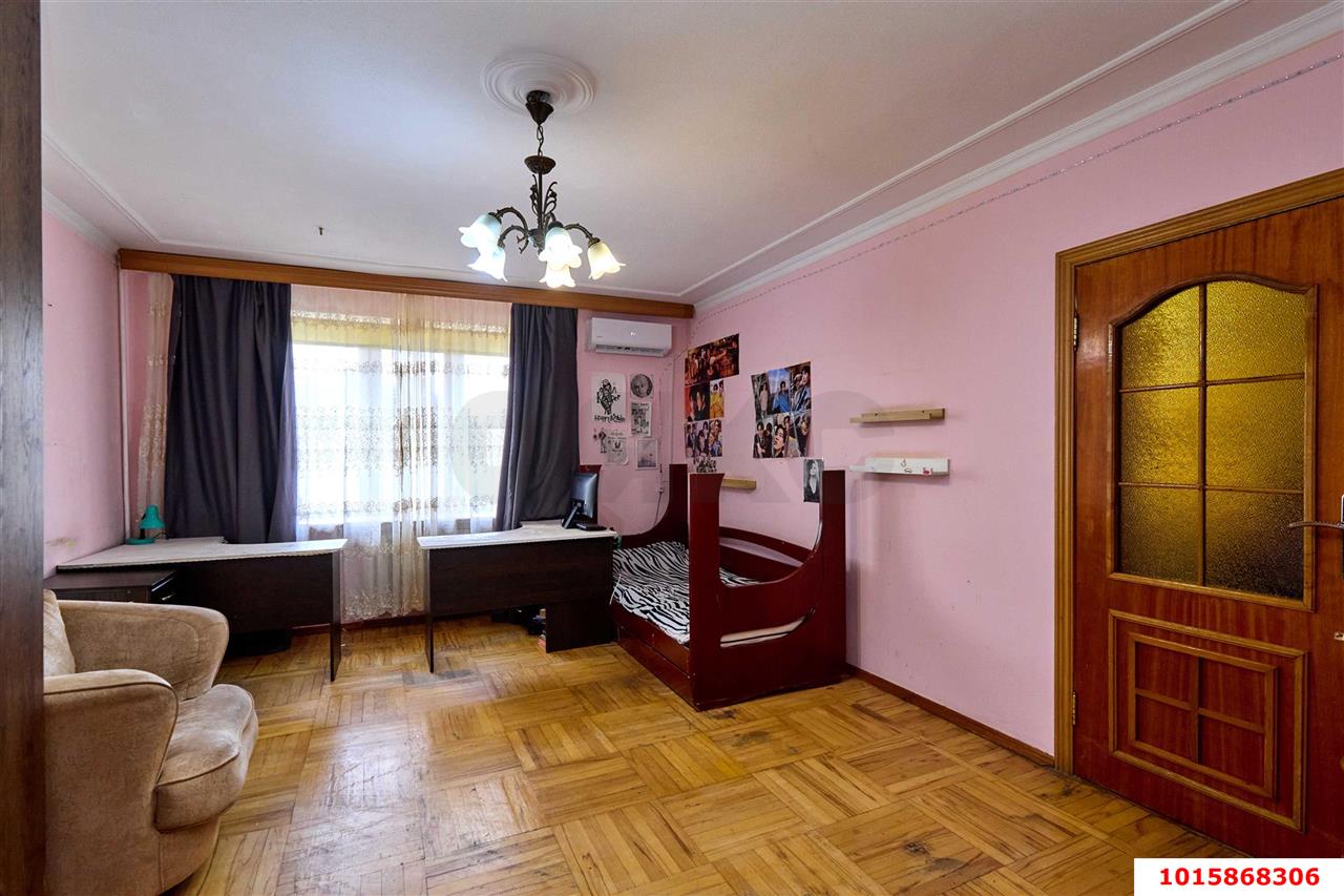 Фото №1: 3-комнатная квартира 63&nbsp;м², 5/9&nbsp;эт. - Краснодар, Прикубанский внутригородской округ, мкр. Фестивальный, ул. Атарбекова, 45