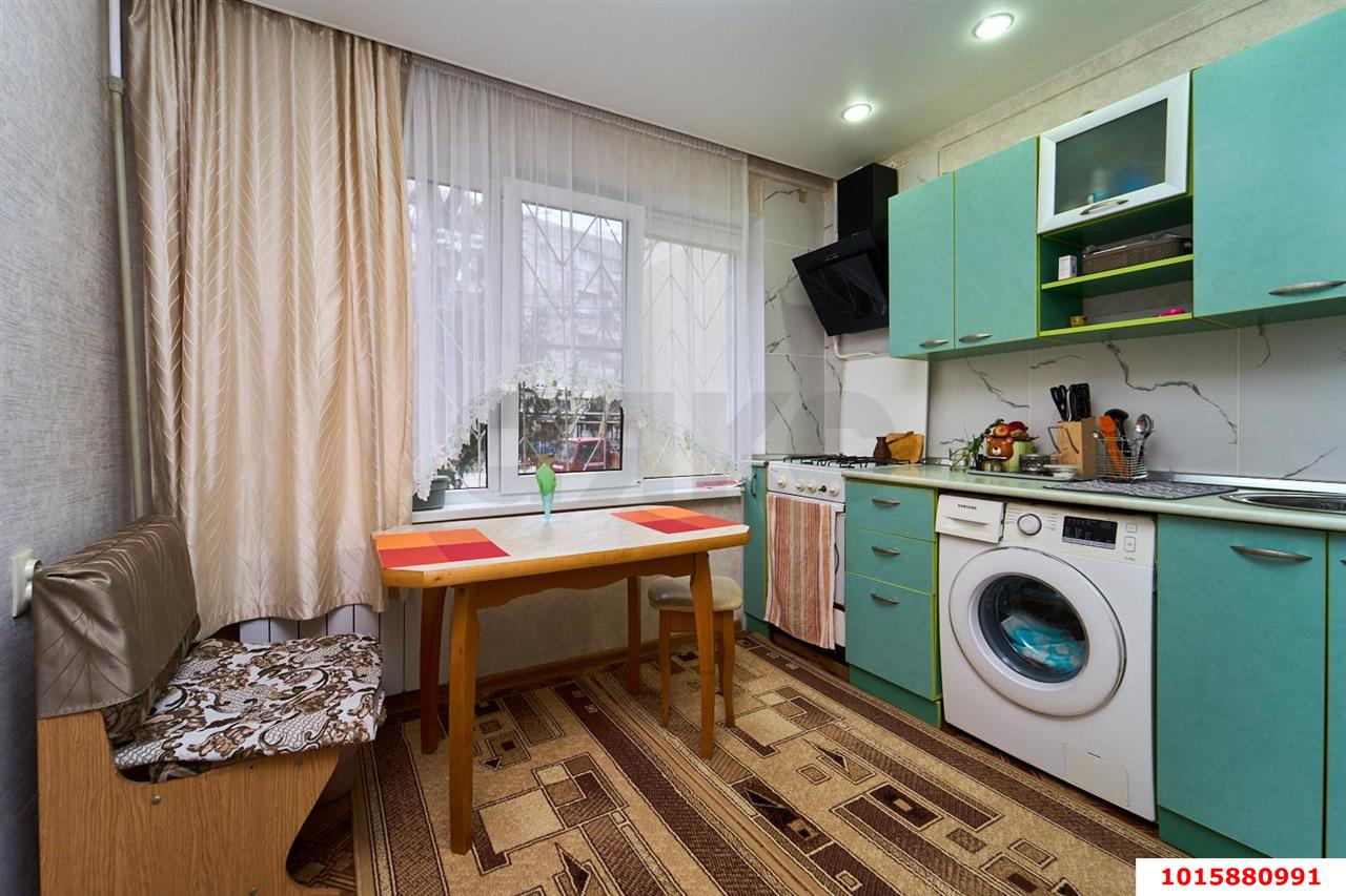 Фото №2: 3-комнатная квартира 63&nbsp;м², 1/9&nbsp;эт. - Краснодар, Карасунский внутригородской округ, мкр. Гидростроителей, ул. Игнатова, 61
