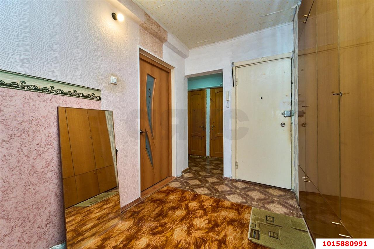 Фото №7: 3-комнатная квартира 63&nbsp;м², 1/9&nbsp;эт. - Краснодар, Карасунский внутригородской округ, мкр. Гидростроителей, ул. Игнатова, 61