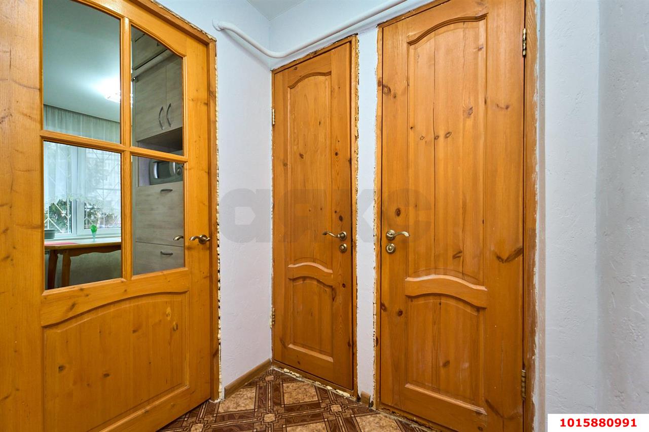 Фото №6: 3-комнатная квартира 63&nbsp;м², 1/9&nbsp;эт. - Краснодар, Карасунский внутригородской округ, мкр. Гидростроителей, ул. Игнатова, 61