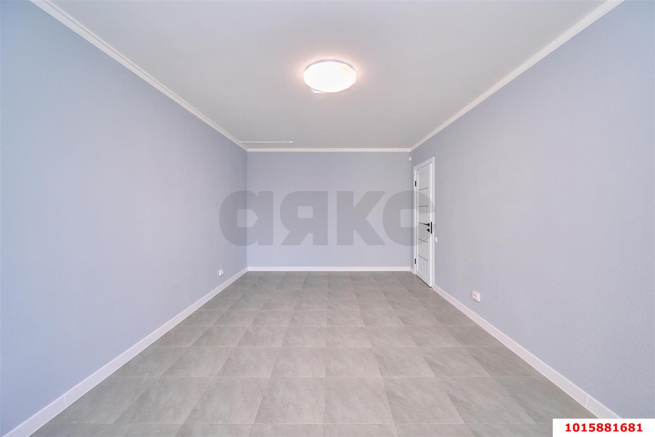 Фото №6: Торговое помещение 225&nbsp;м², 1/12&nbsp;эт. - Краснодар, Западный внутригородской округ, мкр. Юбилейный, ул. Рождественская набережная, 11