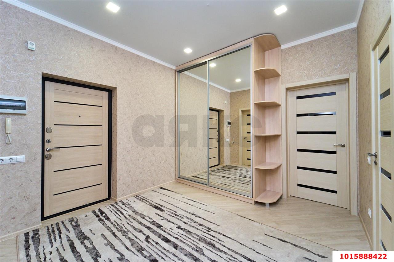 Фото №10: 2-комнатная квартира 80&nbsp;м², 4/17&nbsp;эт. - Краснодар, Прикубанский внутригородской округ, Фестивальный, мкр. Солнечный, ул. имени Симиренко, 71к1