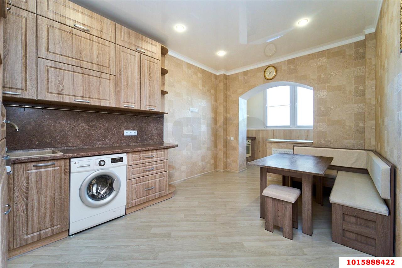 Фото №3: 2-комнатная квартира 80&nbsp;м², 4/17&nbsp;эт. - Краснодар, Прикубанский внутригородской округ, Фестивальный, мкр. Солнечный, ул. имени Симиренко, 71к1