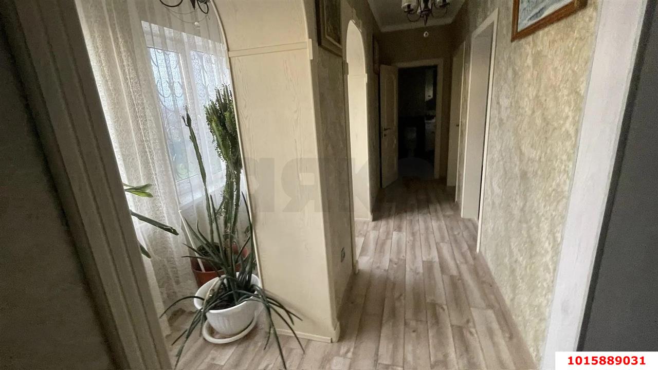 Фото №5: Дом 198&nbsp;м² + 17.06&nbsp;сот., 3&nbsp;эт. - Чигрина, ул. Тенистая, 4