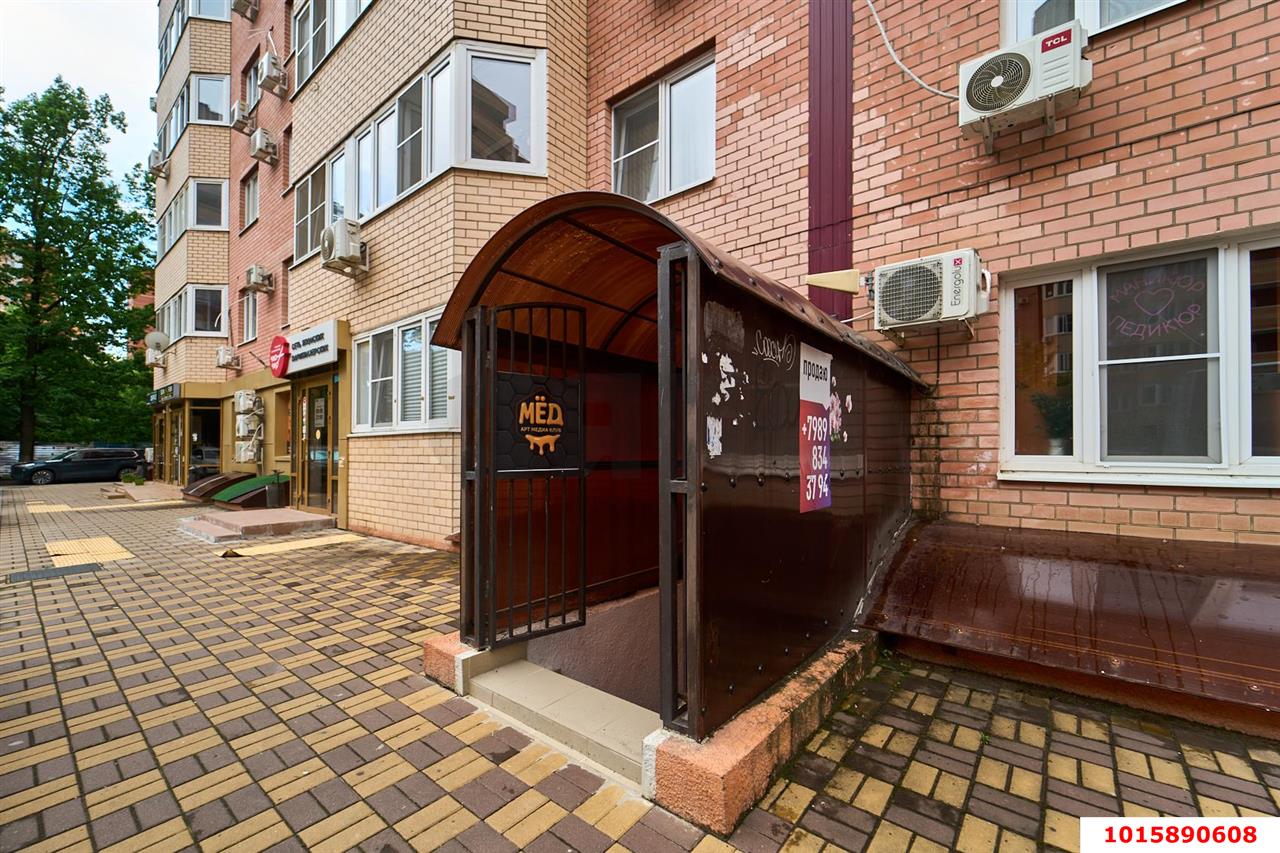 Фото №12: Торговое помещение 60&nbsp;м², 16&nbsp;эт. - Краснодар, Прикубанский внутригородской округ, Панорама, мкр. ЖК Керченский, ул. им. Героя Сарабеева В.И., 3/1