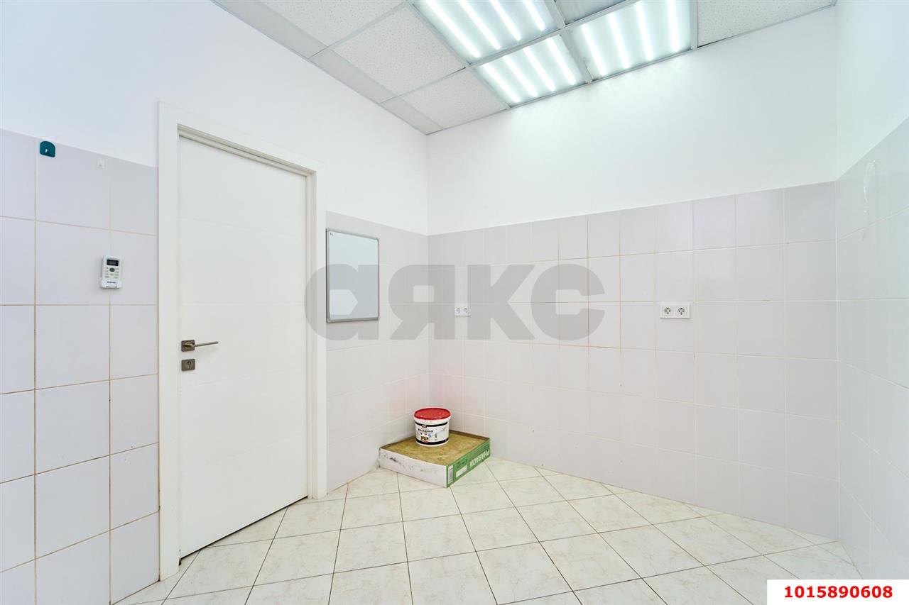 Фото №9: Торговое помещение 60&nbsp;м², 16&nbsp;эт. - Краснодар, Прикубанский внутригородской округ, Панорама, мкр. ЖК Керченский, ул. им. Героя Сарабеева В.И., 3/1