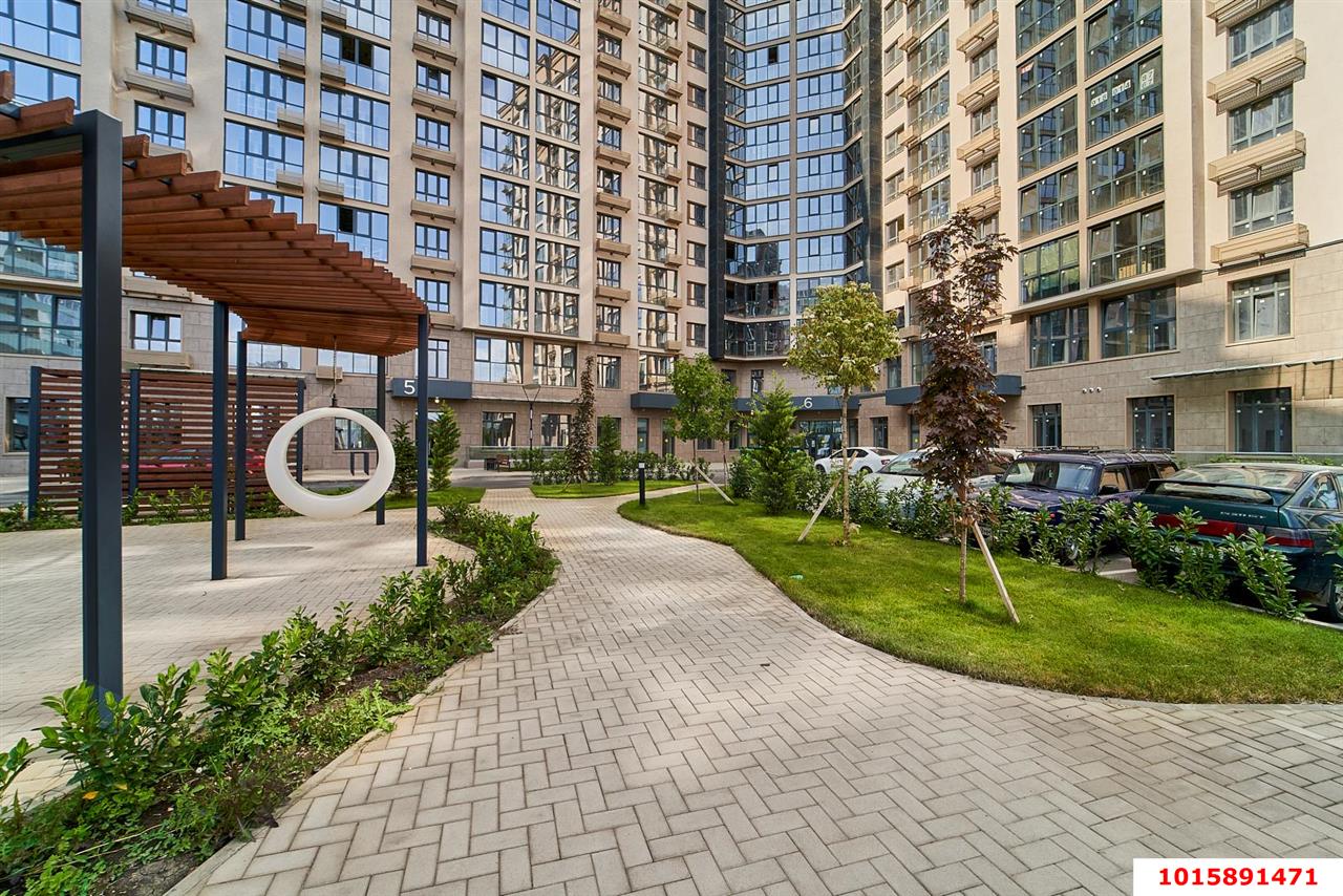 Фото №2: 1-комнатная квартира 43&nbsp;м², 12/18&nbsp;эт. - Краснодар, Западный внутригородской округ, мкр. ЖК Аврора, ул. имени Дзержинского, 95
