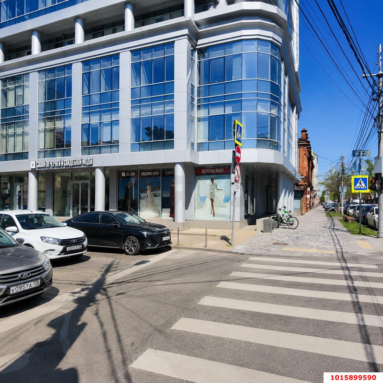 Фото №1: Торговое помещение 143&nbsp;м², 1/10&nbsp;эт. - Краснодар, Западный внутригородской округ, мкр. Центральный, ул. Рашпилевская, 55/1