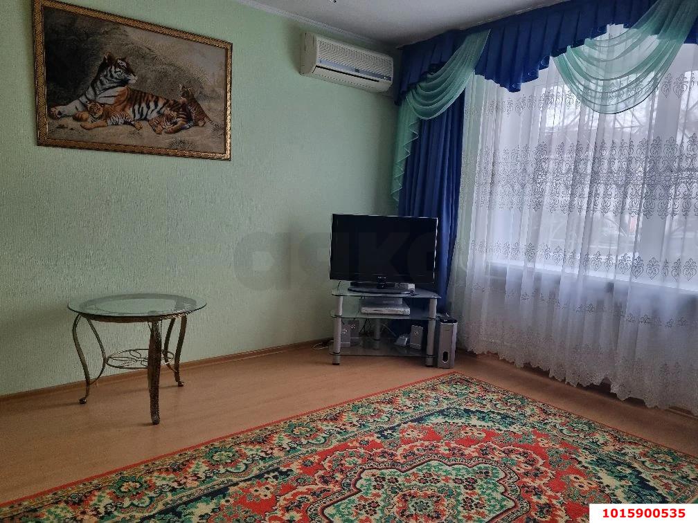 Фото №3: 2-комнатная квартира 53&nbsp;м², 1/10&nbsp;эт. - Краснодар, Прикубанский внутригородской округ, Отделение № 1 совхоза Солнечный, мкр. Фестивальный, ул. Яна Полуяна, 2