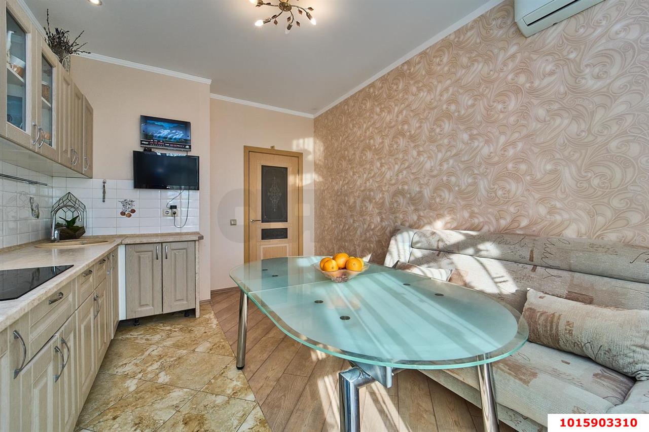 Фото №5: 1-комнатная квартира 48&nbsp;м², 10/17&nbsp;эт. - Краснодар, Прикубанский внутригородской округ, Фестивальный, мкр. Солнечный, ул. имени Симиренко, 71к2