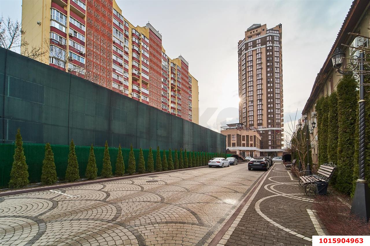 Фото №18: 2-комнатная квартира 67&nbsp;м², 15/23&nbsp;эт. - Краснодар, Западный внутригородской округ, мкр. Фестивальный, ул. Гаражная, 79/1