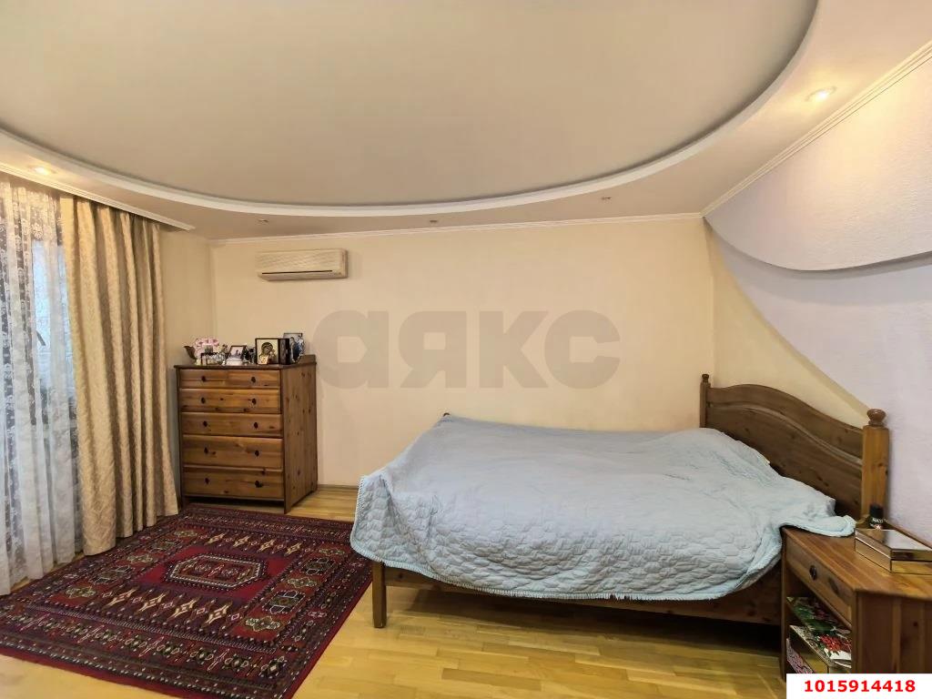 Фото №10: 3-комнатная квартира 109&nbsp;м², 6/11&nbsp;эт. - Краснодар, Прикубанский внутригородской округ, Отделение № 1 совхоза Солнечный, мкр. Фестивальный, ул. Яна Полуяна, 2
