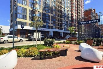 Фото №1: Торговое помещение 41 м², 1/24 эт. - Знаменский, мкр. Родные Просторы, ул. Природная, 10Бк24