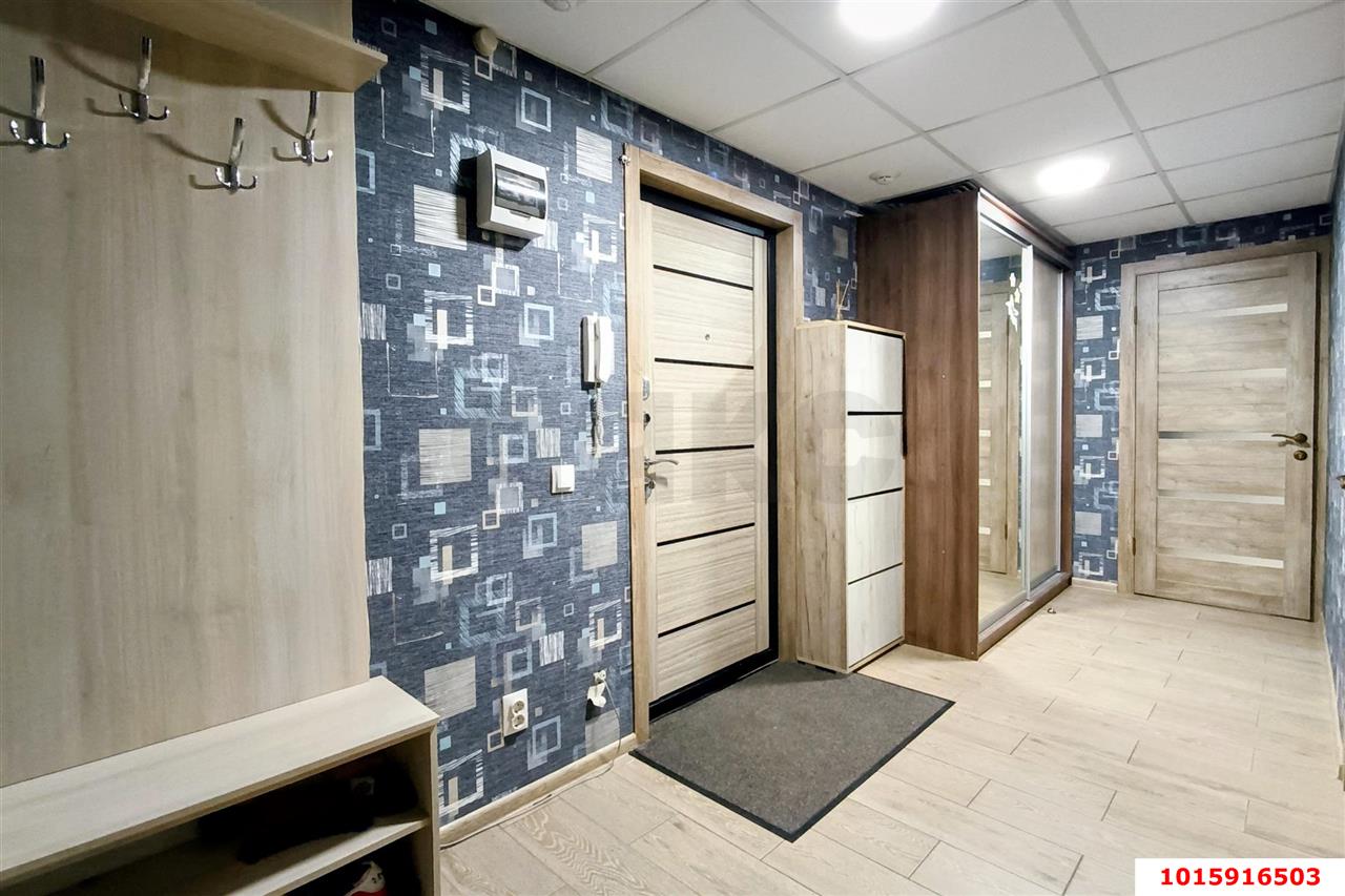 Фото №10: 2-комнатная квартира 75&nbsp;м², 12/16&nbsp;эт. - Краснодар, Карасунский внутригородской округ, Гидростроителей, мкр. жилой комплекс Поющие Фонтаны, ул. Невкипелого, 18к2
